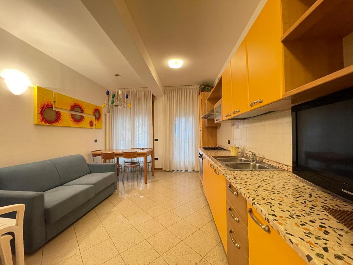 Residence Ipanema - Walterigato Apartments Solo Per Famiglie Lido di Jesolo Exterior photo